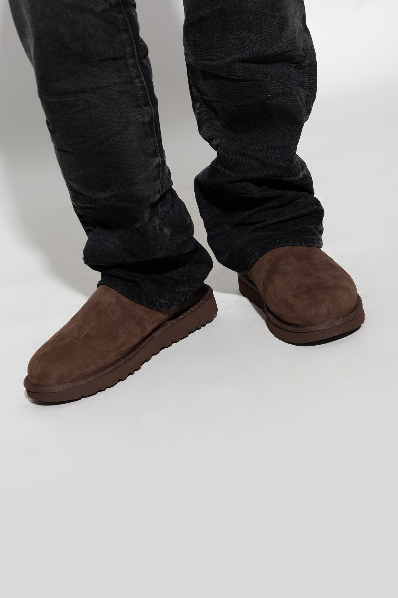 Ugg leather discount slippers for men